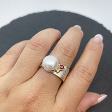 Load image into Gallery viewer, Mabé Pearl & Ruby Wide Square Ring