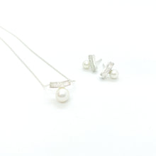 Load image into Gallery viewer, Balance Petite Stud Earrings