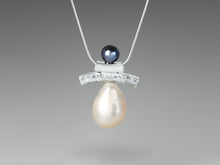 Load image into Gallery viewer, Balance Inukshuk Color stone and Pearl Necklace