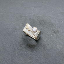 Load image into Gallery viewer, CZ Diamond Blossom Ring