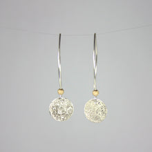 Load image into Gallery viewer, Scribbled Disc Earrings