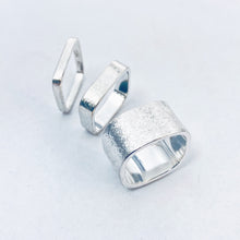 Load image into Gallery viewer, Skinny Scribble Stacking Ring