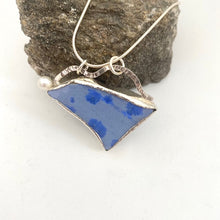 Load image into Gallery viewer, Blue Porcelain and Pearl Necklace