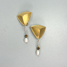Load image into Gallery viewer, Vermeil Gold Tiger Eye and Pearl Clip-On Earrings