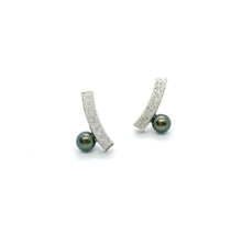 Load image into Gallery viewer, Balance Stud Earrings
