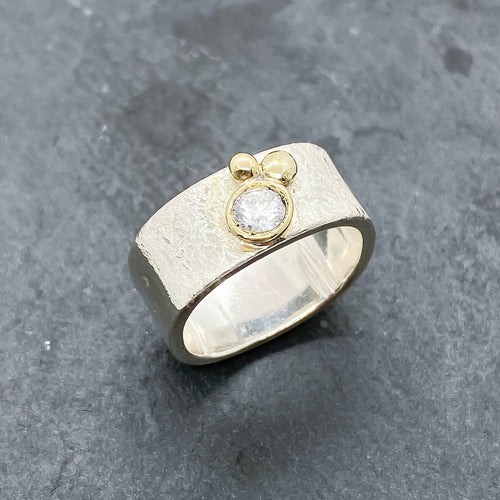 CZ Diamond Bezel Ring Size 6