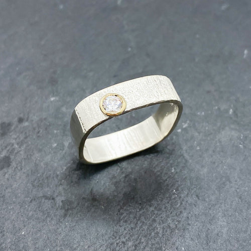 CZ Diamond Bezel Ring Size 11