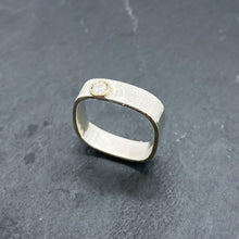 Load image into Gallery viewer, CZ Diamond Bezel Ring Size 11