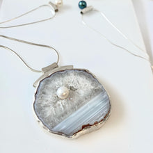 Load image into Gallery viewer, Calming Drusy Pearl Necklace
