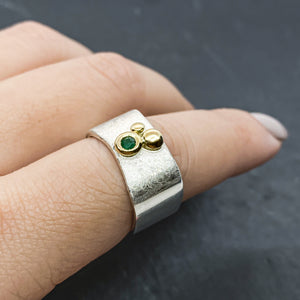 Emerald Bezel Ring Size 6