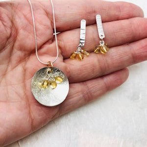 Scribbled Shell Disc Necklace with Citrine