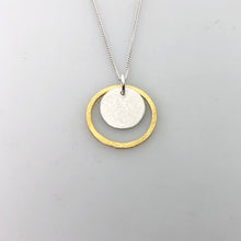 Load image into Gallery viewer, Golden Scribbled Disc Necklace