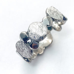 Silver Pebble Scribbled Ring