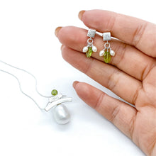 Load image into Gallery viewer, Elegant Cube Studs with mini pearls and peridot