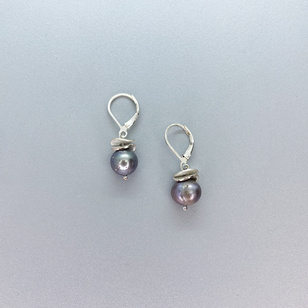 Acorn Grey Pearl Earrings