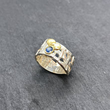 Load image into Gallery viewer, Woven Basket Gold Cluster Ring with Sapphire