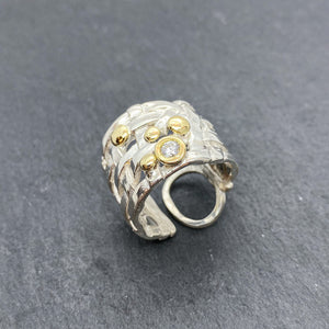 Statement Woven Basket Gold and Diamond Ring