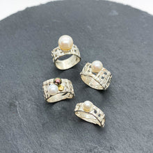 Load image into Gallery viewer, Woven Basket Twin Pearl Ring