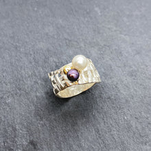 Load image into Gallery viewer, Woven Basket Twin Pearl Ring